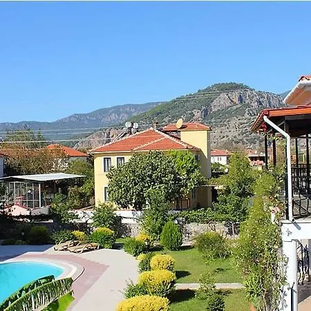 Ξενοδοχείο με διαμερίσματα Iztuzu Apart&villas 4*